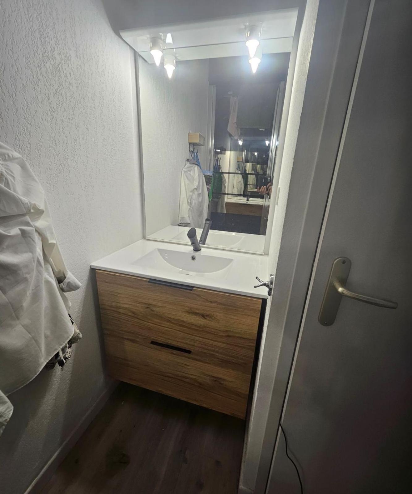 Maison Plain Pied Avec Climatisation Dans Une Residence Privee Avec Piscine Saint-Saturnin-lès-Avignon Zewnętrze zdjęcie